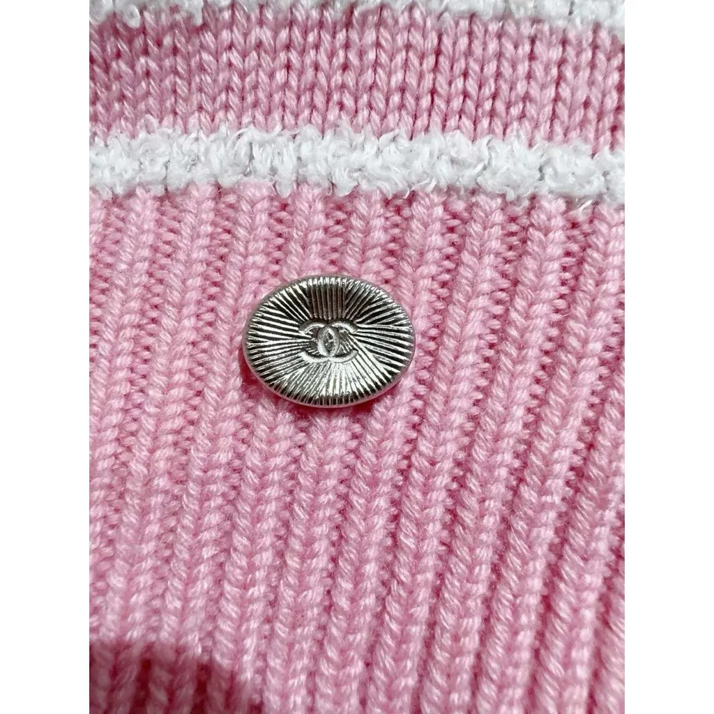 Chanel Cashmere Knitwear MultiColor Cashmere Never worn, with tag - Model View