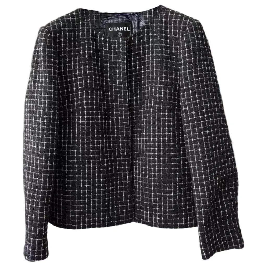 Chanel La Petite Veste Noire Tweed Jacket MultiColor Tweed Very good - Front View