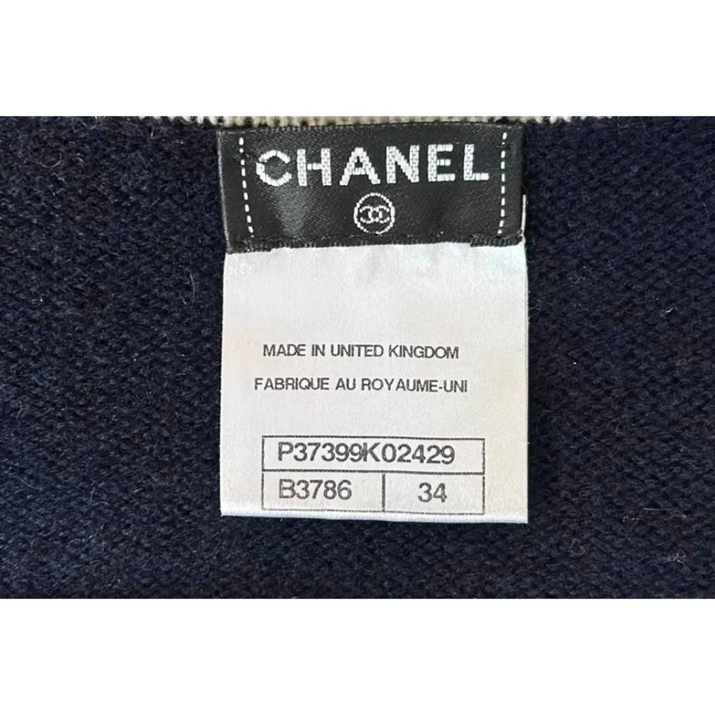 Chanel Cashmere Knitwear MultiColor Cashmere Very good - Box View