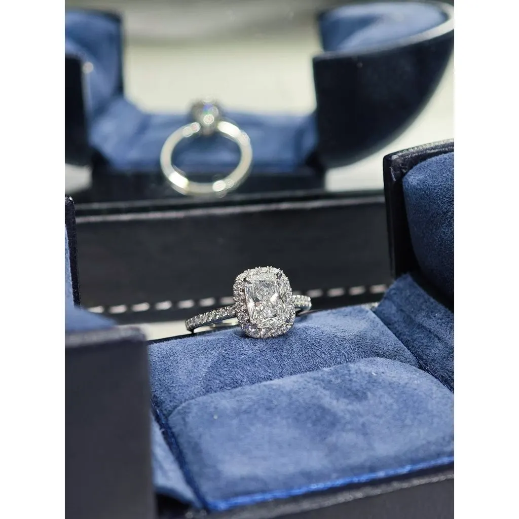 Harry Winston Ring MultiColor Very good - Box View
