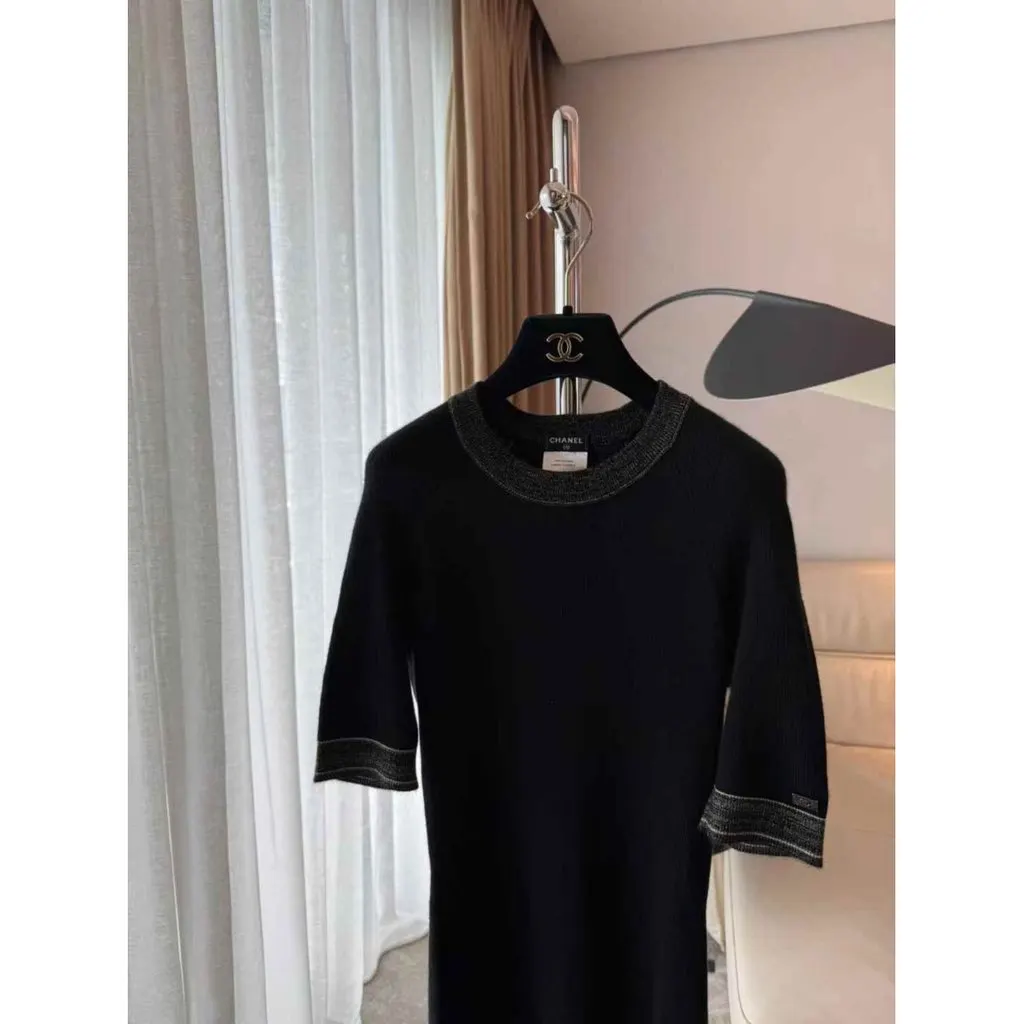 Chanel Black Cashmere Dress Black Cashmere Very good - Back View