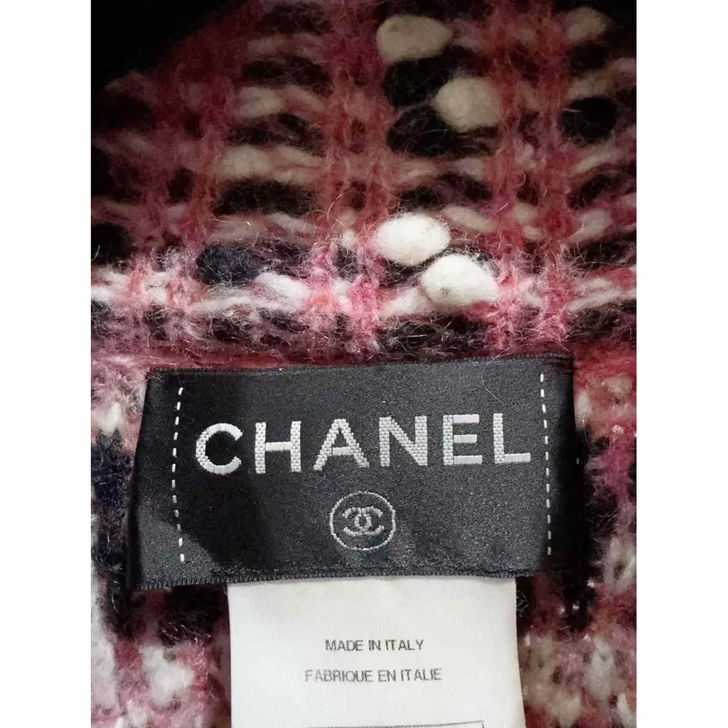 Chanel Wool Knitwear MultiColor Wool Very good - Model View