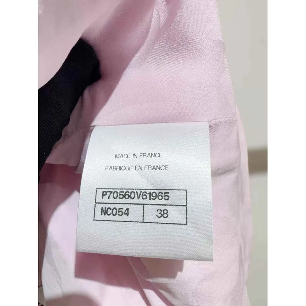 Chanel La Petite Veste Noire Pink Tweed Jacket Pink Tweed Very good - Box View