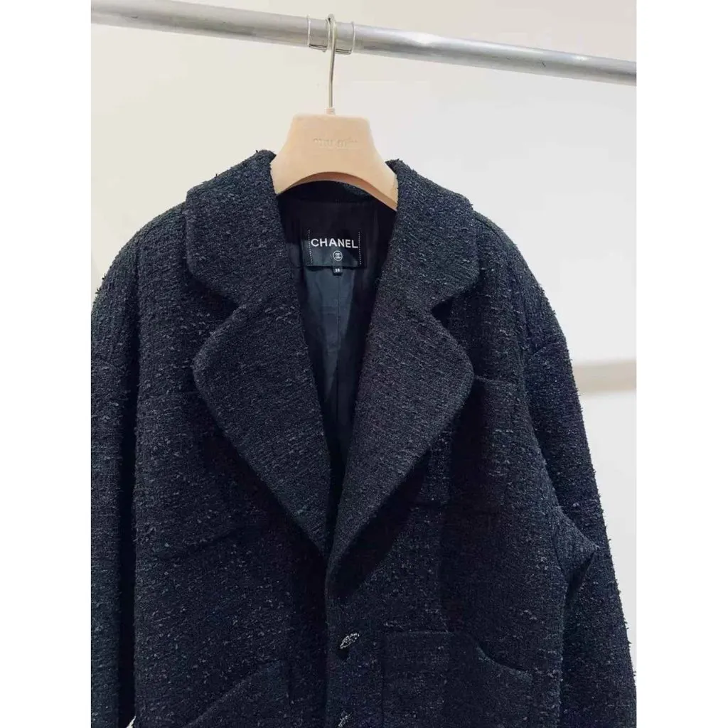 Chanel La Petite Veste Noire Black Tweed Jacket Black Tweed Very good - Inside View