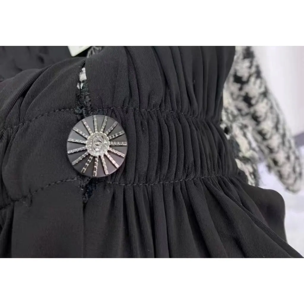 Chanel La Petite Veste Noire Wool Jacket MultiColor Wool Very good - Inside View