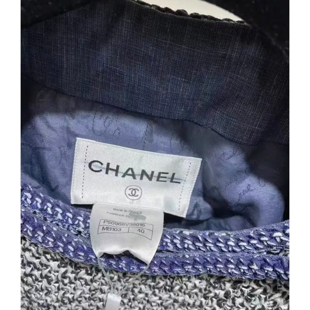 Chanel La Petite Veste Noire Cotton Jacket MultiColor Cotton Very good - Model View