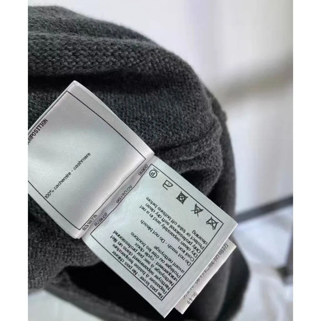 Chanel Grey Cashmere Knitwear Grey Cashmere Very good - Back View