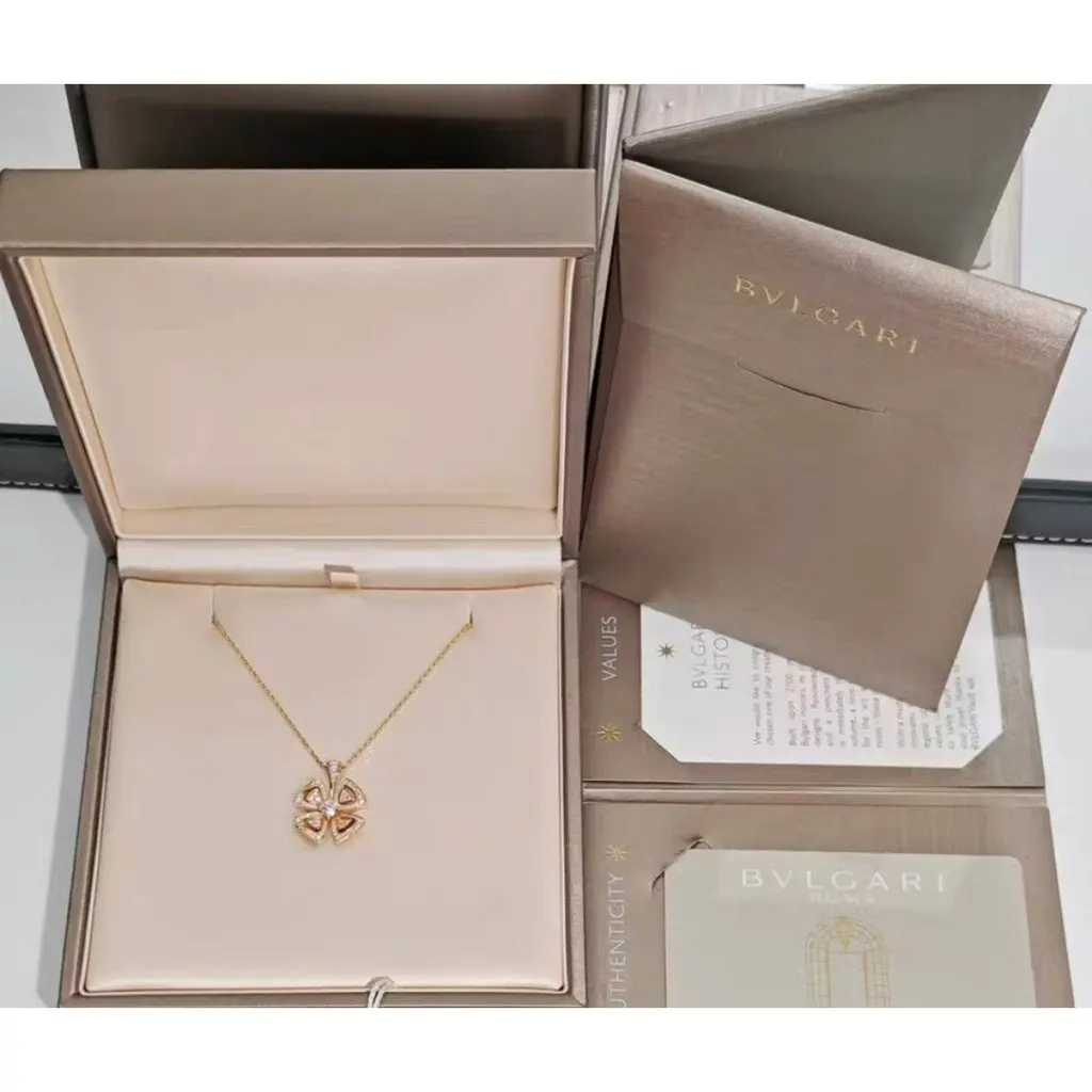 Bvlgari Pink Gold Necklace MultiColor Lace Very good - Box View