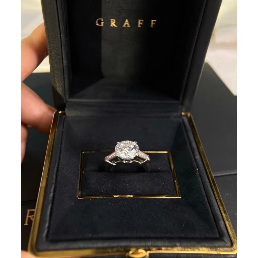 Graff Ring MultiColor Very good - Box View