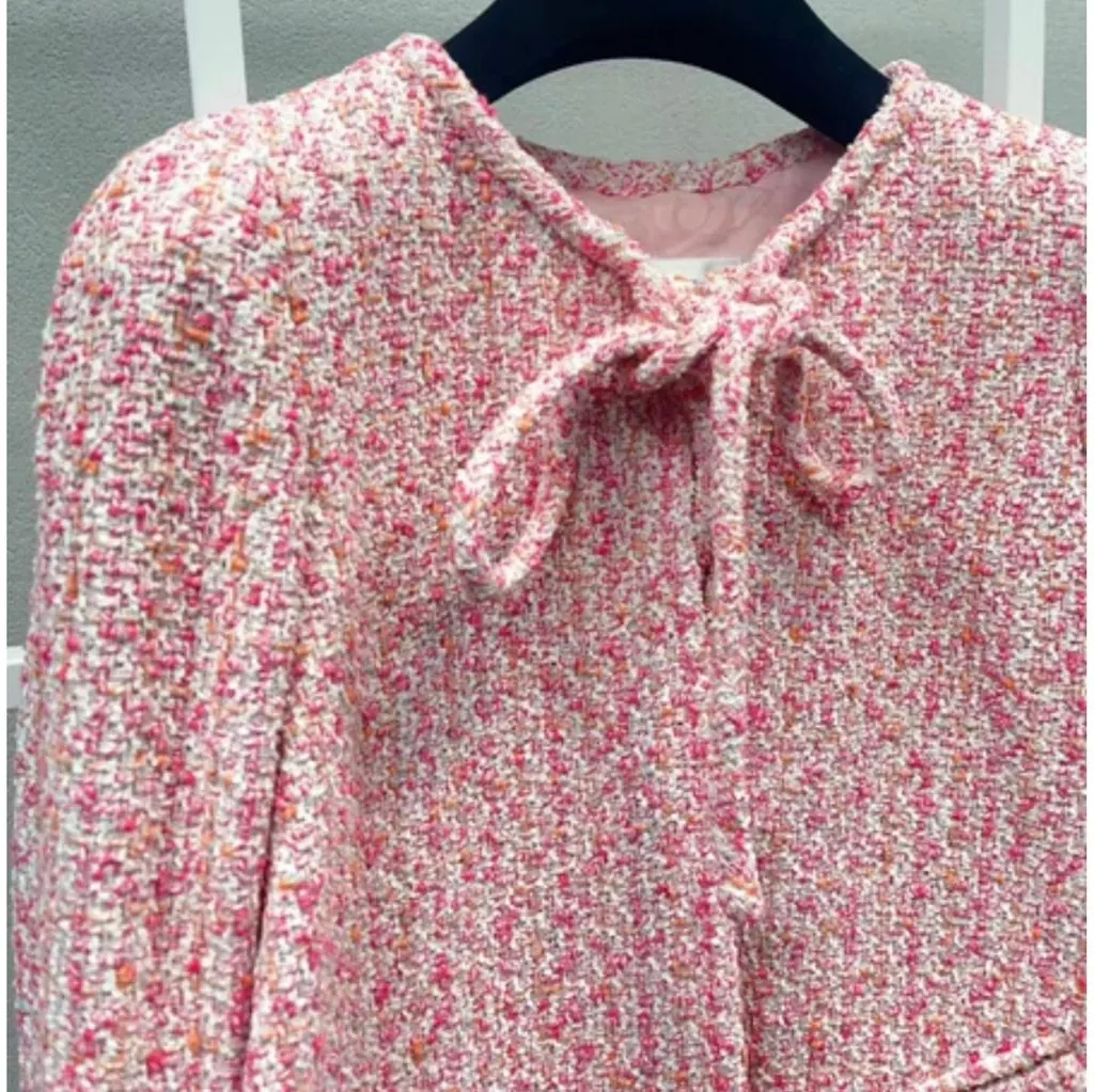 Chanel La Petite Veste Noire Tweed Jacket MultiColor Tweed Very good - Model View