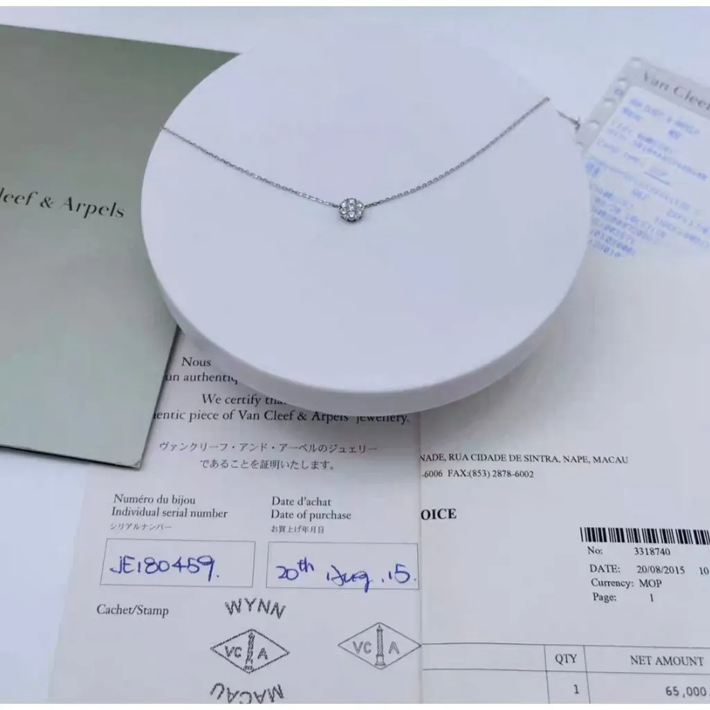 Van Cleef & Arpels Fleurette White Gold Necklace MultiColor White Gold Very good - Box View