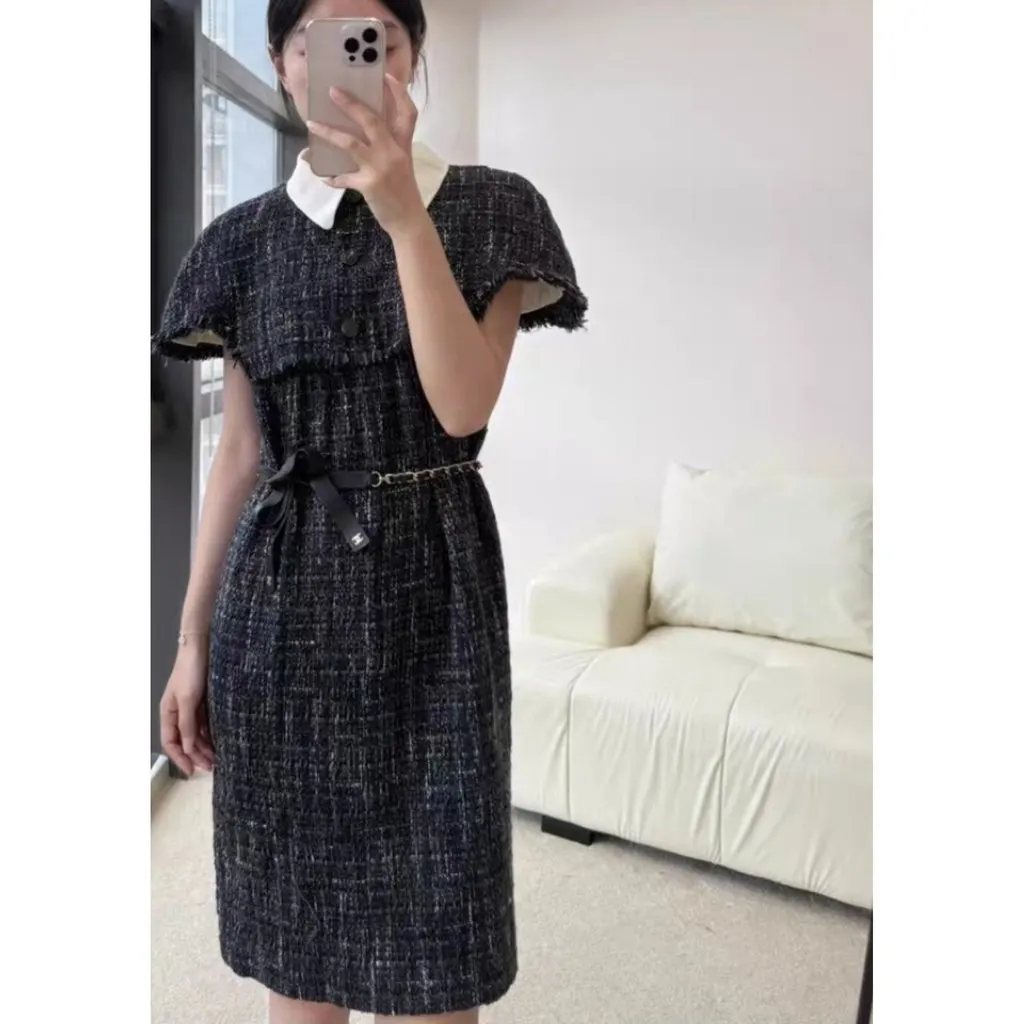 Chanel Tweed Dress MultiColor Tweed Very good - Model View
