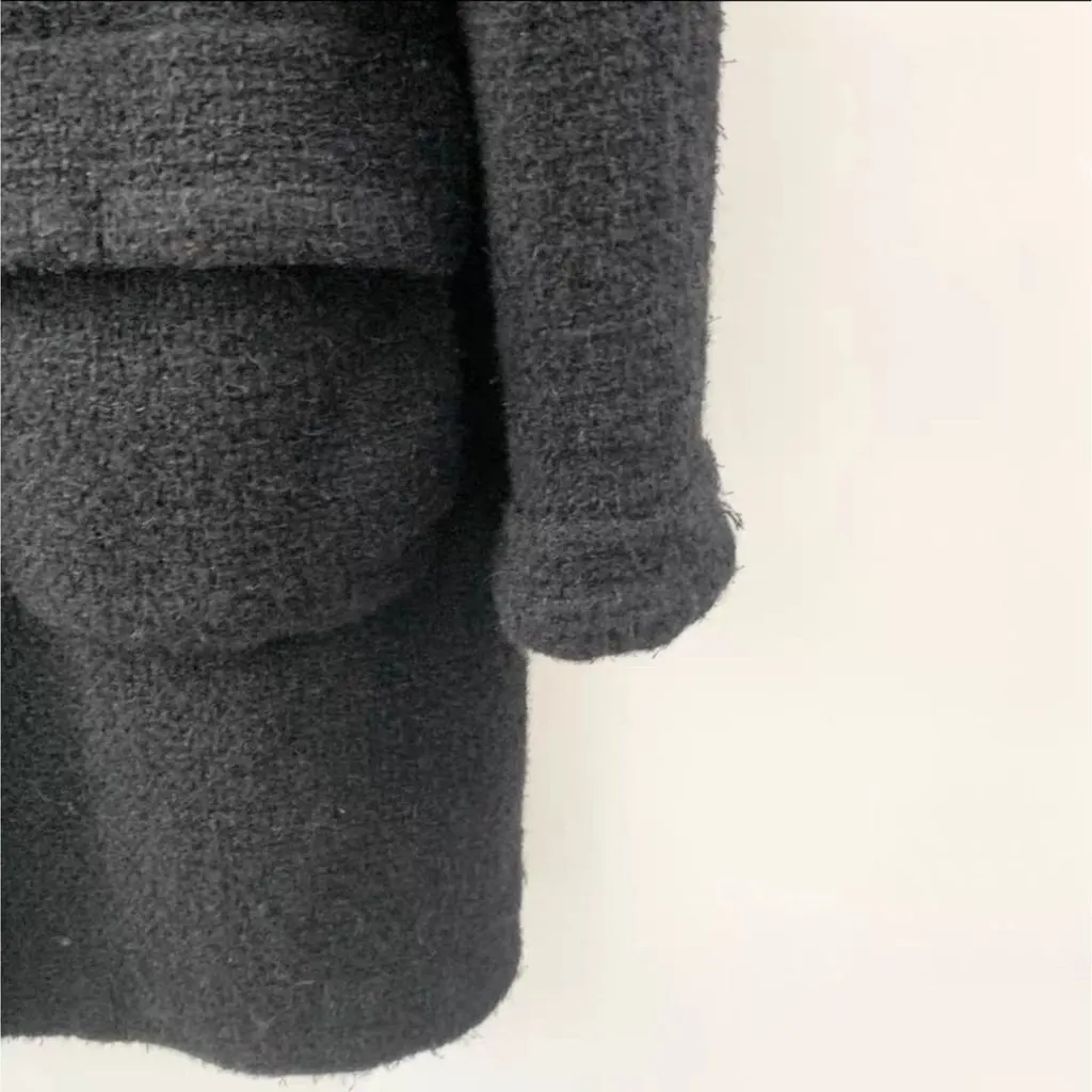 Chanel Black Wool Coat Black Wool Very good - Model View