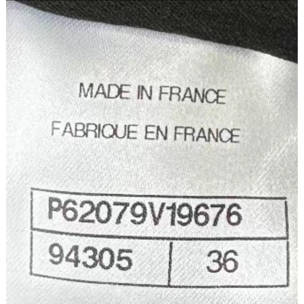 Chanel Black Wool Coat Black Wool Very good - Box View