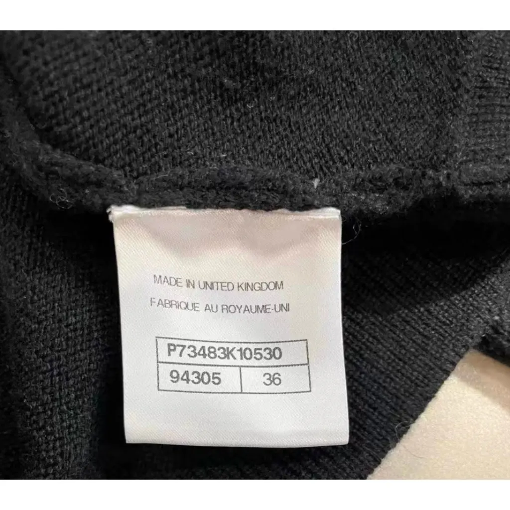 Chanel Black Cashmere Knitwear Black Cashmere Never worn, with tag - Inside View