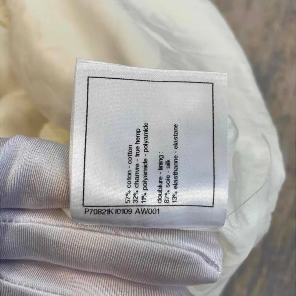 Chanel Linen Top MultiColor Linen Very good - Inside View