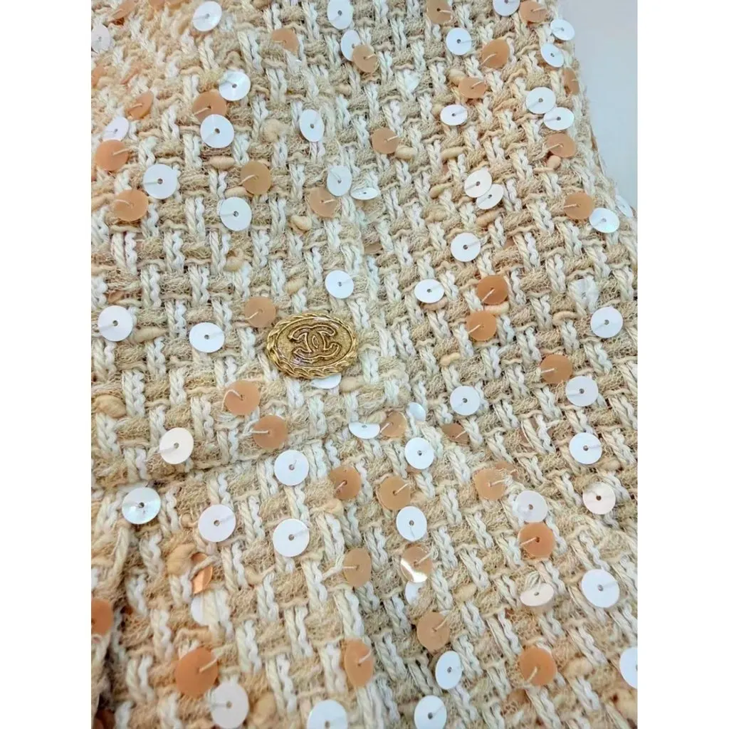Chanel Tweed Dress MultiColor Tweed Very good - Model View