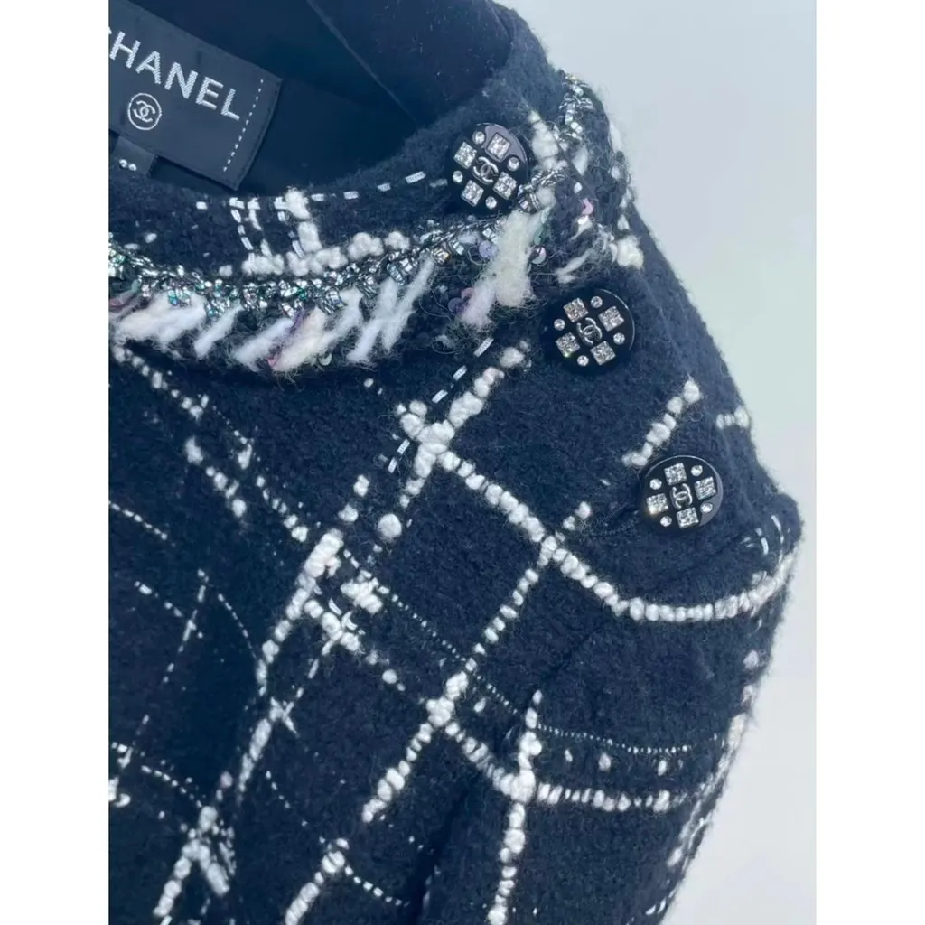 Chanel La Petite Veste Noire Wool Jacket MultiColor Wool Very good - Inside View