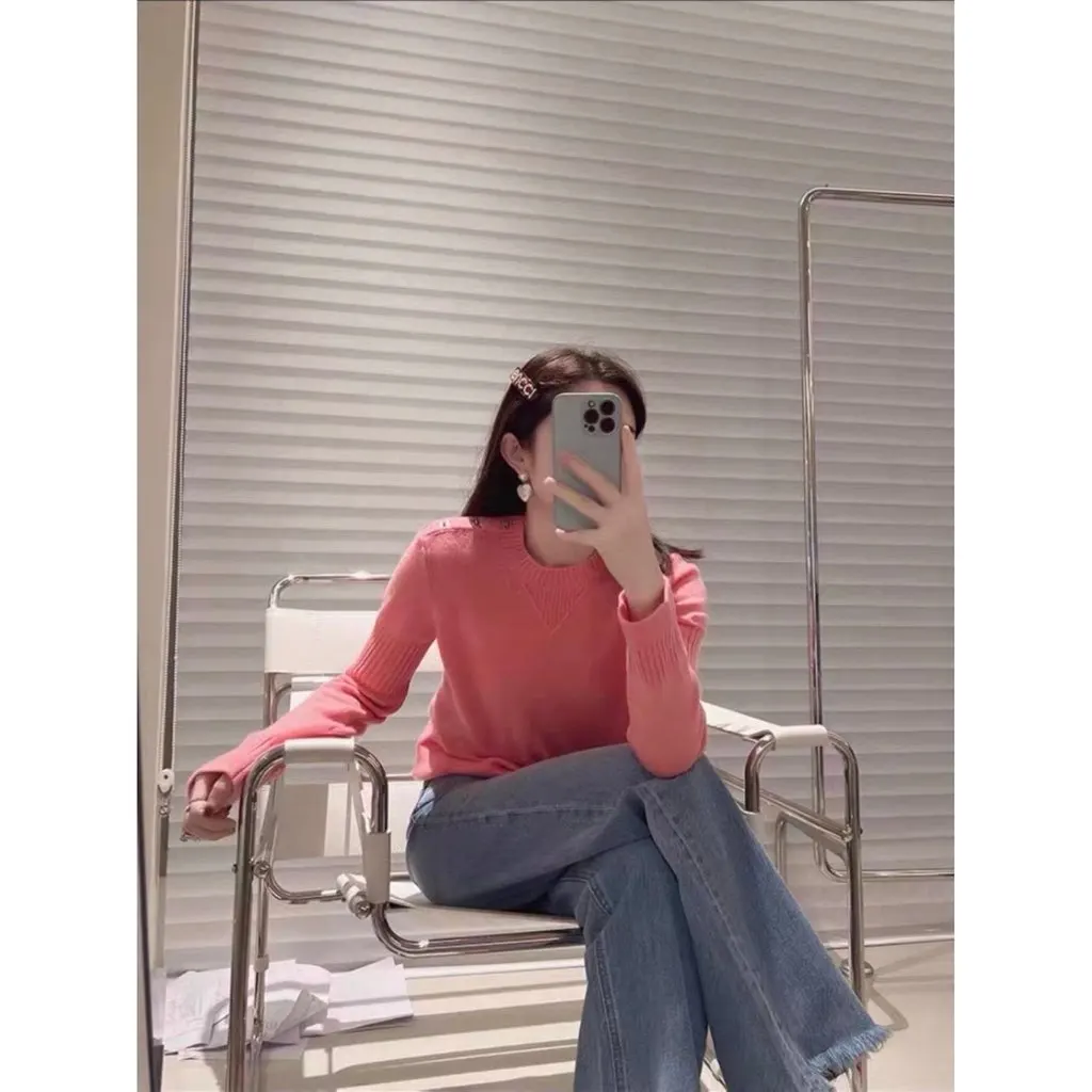 Chanel Pink Cashmere Knitwear Pink Cashmere Very good - Box View
