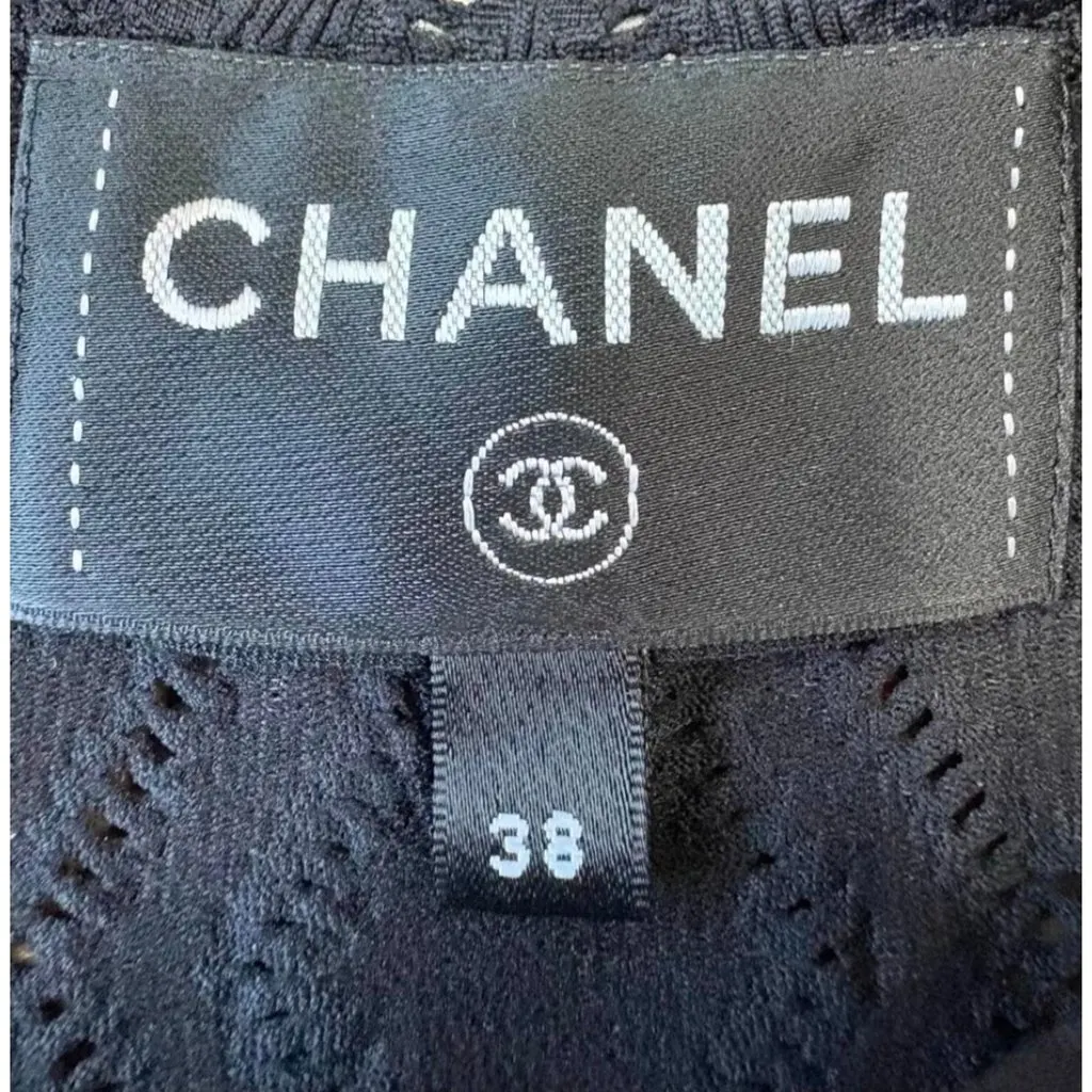 Chanel Black Synthetic Dress Black Very good - Model View