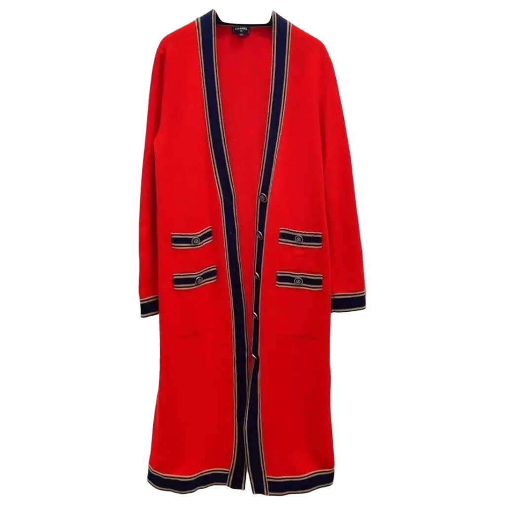 Chanel Red Cashmere Knitwear Red Cashmere Very good - Front View