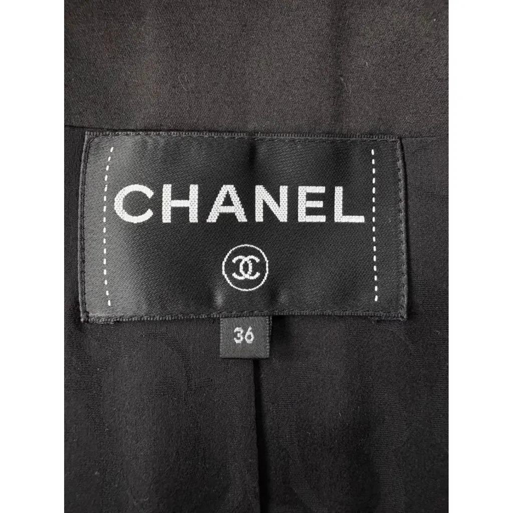 Chanel La Petite Veste Noire Wool Jacket MultiColor Wool Very good - Back View