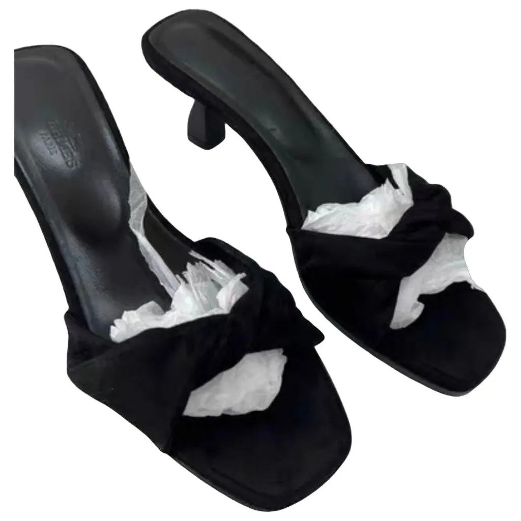 Hermes Black Leather Sandals Black Leather Very good - Front View