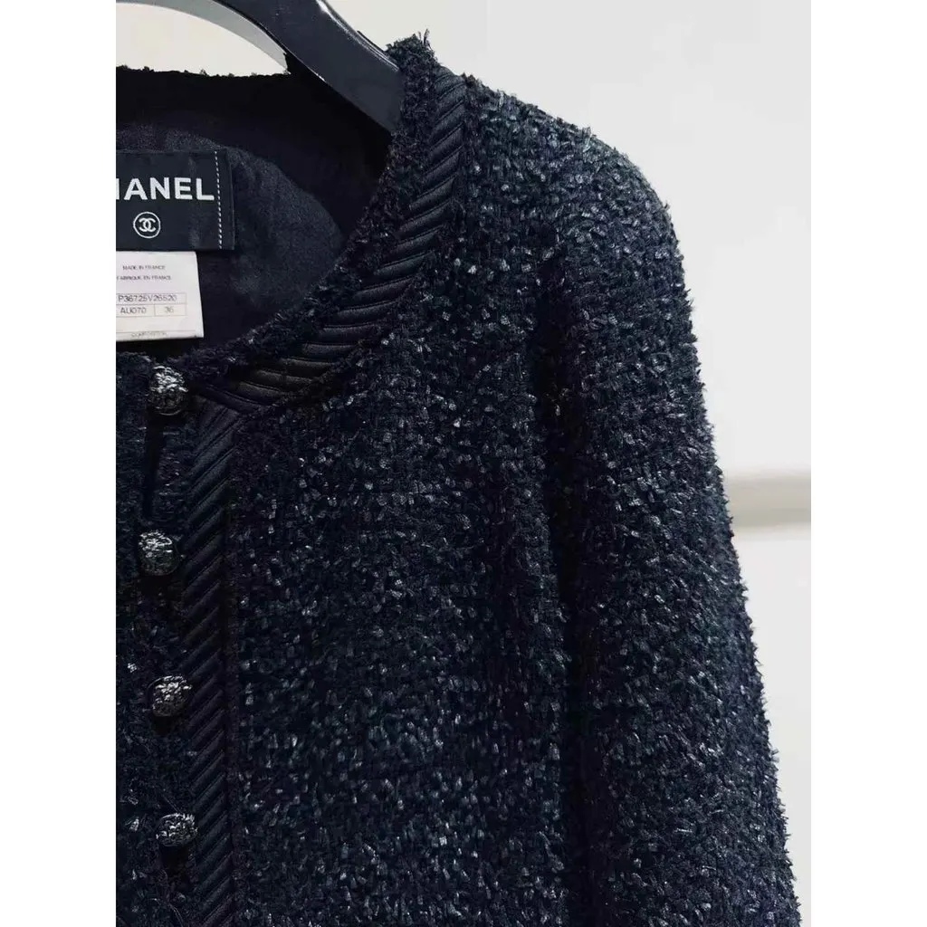 Chanel La Petite Veste Noire Black Wool Jacket Black Wool Very good - Inside View