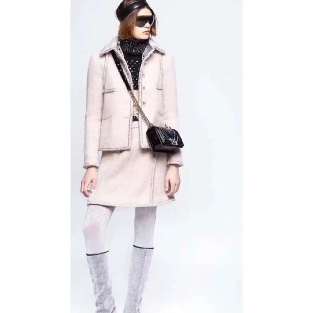 Chanel La Petite Veste Noire Wool Jacket MultiColor Wool Very good - Back View