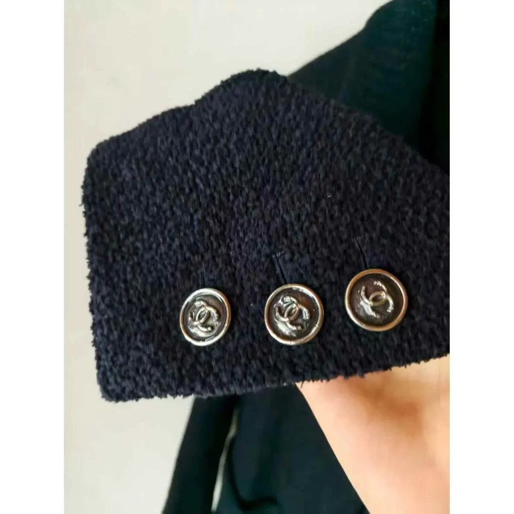 Chanel La Petite Veste Noire Tweed Jacket MultiColor Tweed Very good - Model View