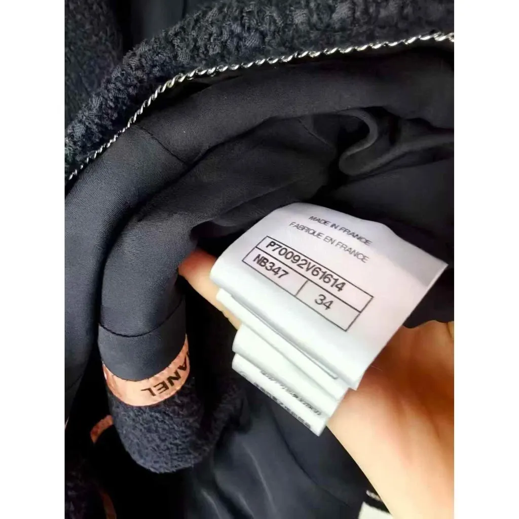 Chanel La Petite Veste Noire Tweed Jacket MultiColor Tweed Very good - Box View