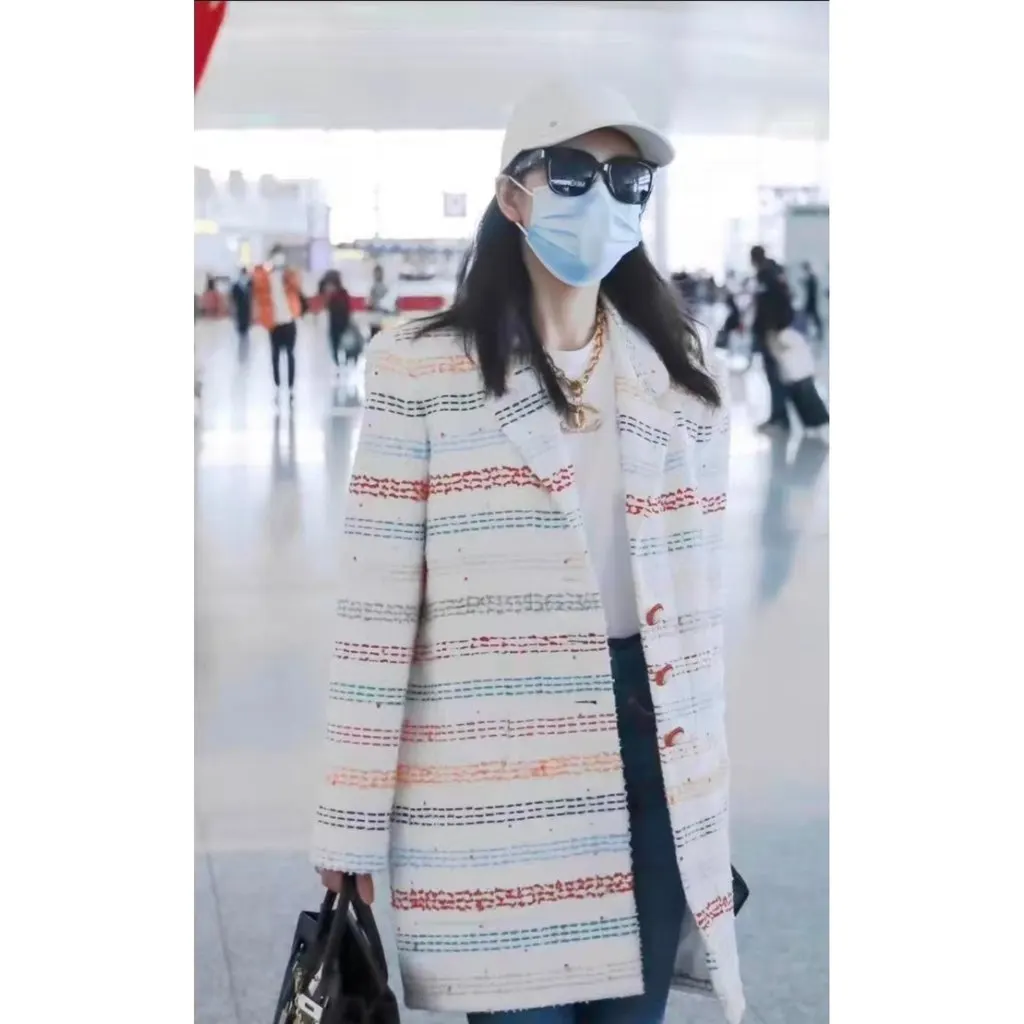 Chanel La Petite Veste Noire Tweed Jacket MultiColor Tweed Very good - Inside View