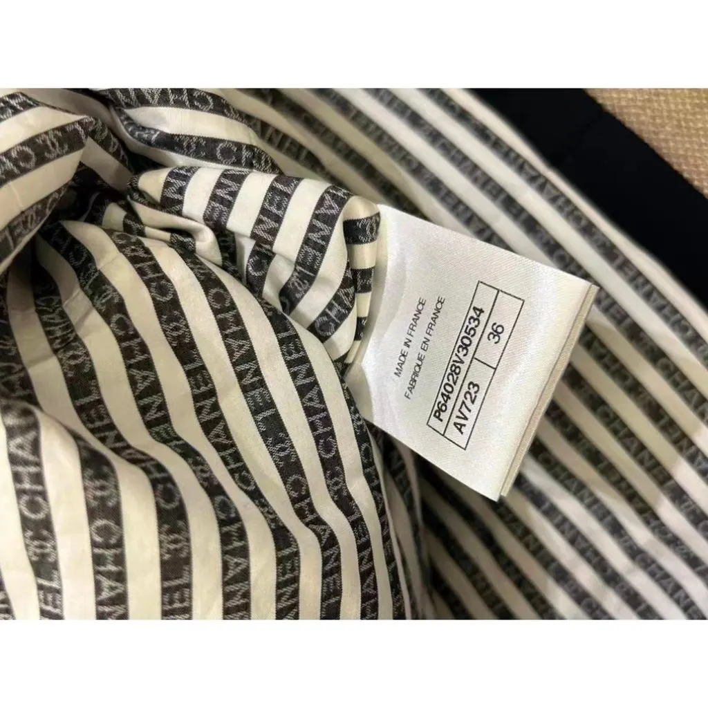 Chanel Wool Coat MultiColor Wool Very good - Box View
