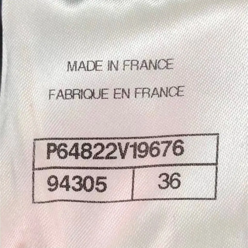 Chanel La Petite Veste Noire Black Wool Jacket Black Wool Very good - Box View