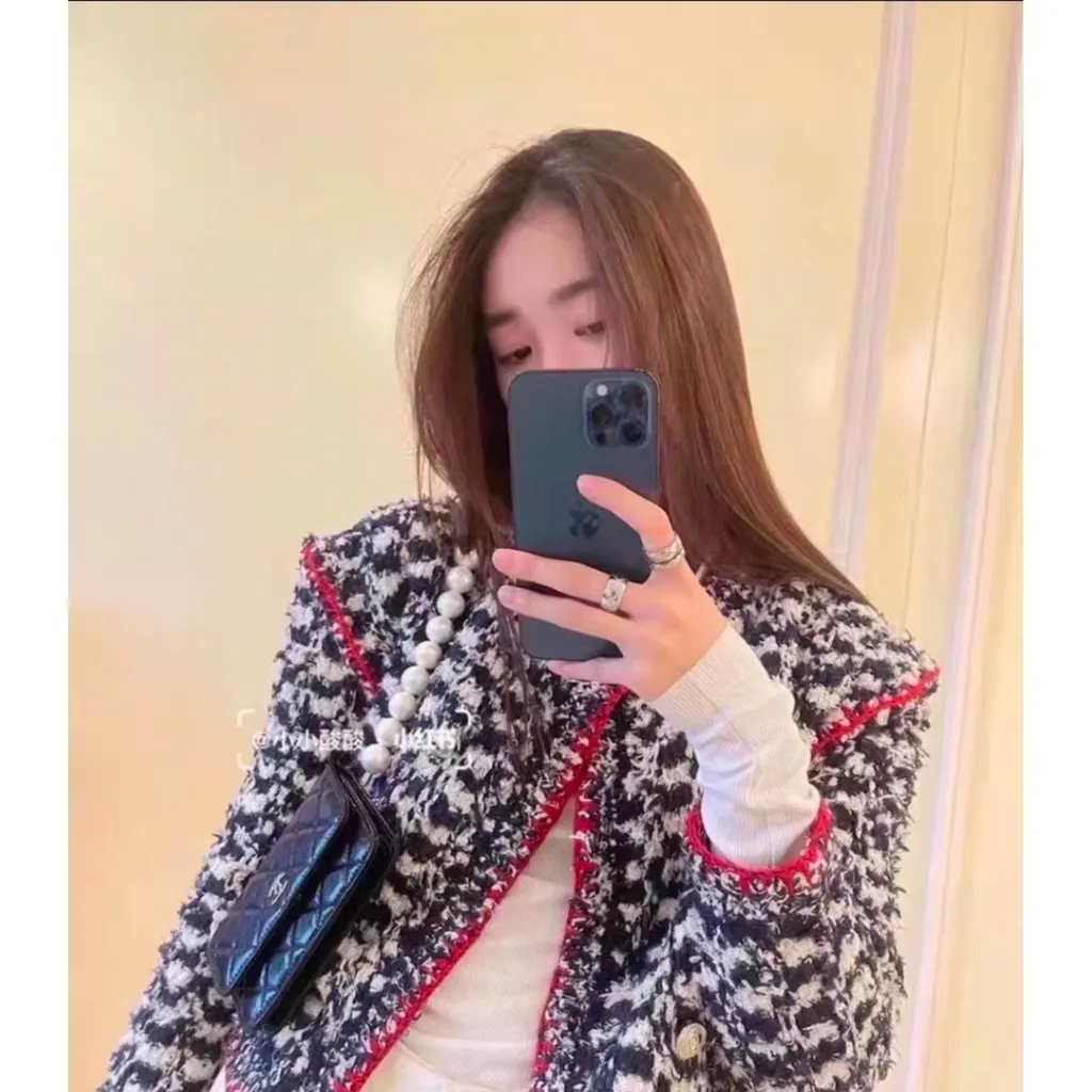 Chanel La Petite Veste Noire Linen Jacket MultiColor Linen Very good - Back View