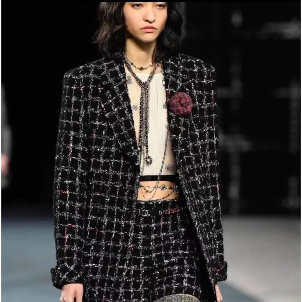 Chanel La Petite Veste Noire Tweed Jacket MultiColor Tweed Never worn, with tag - Back View