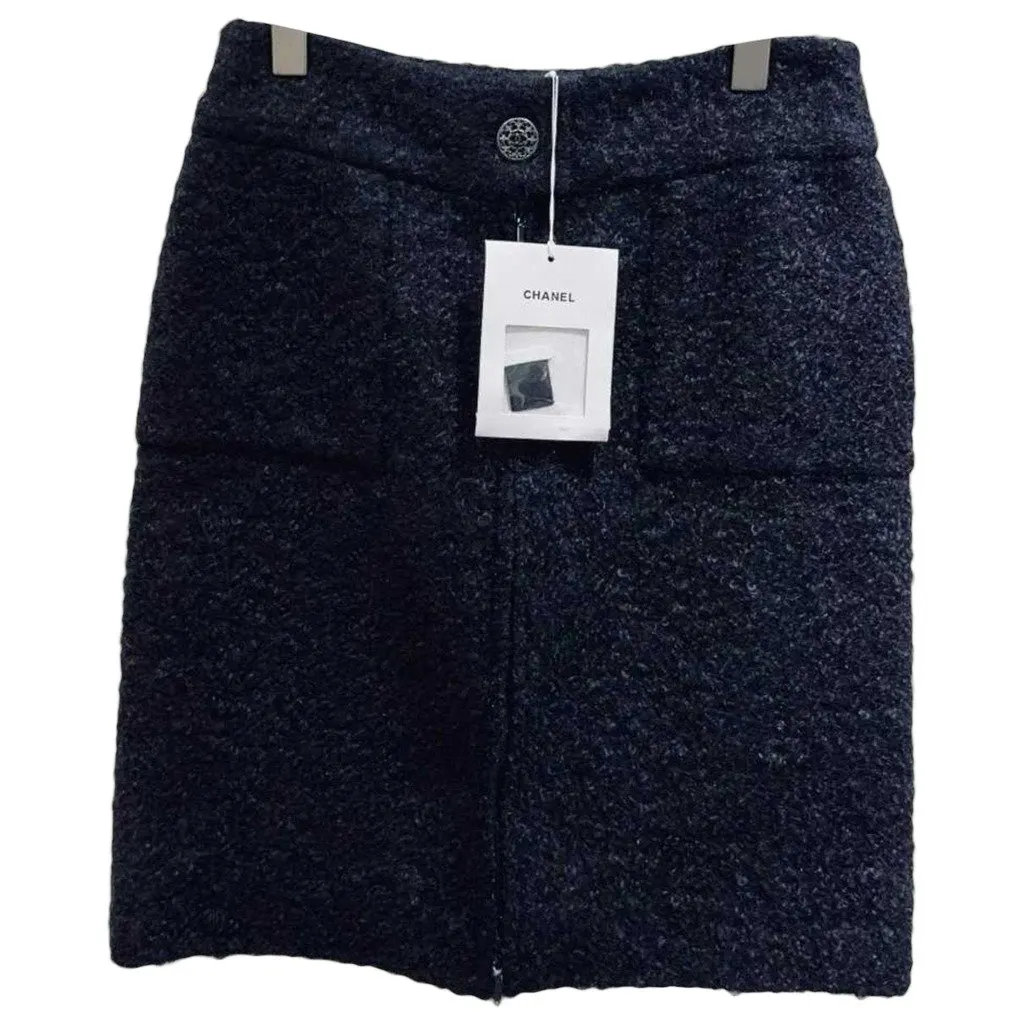 Chanel Black Wool Skirt Black Wool Never worn, with tag - Front View