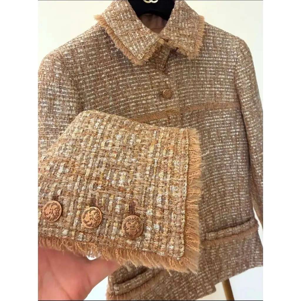 Chanel La Petite Veste Noire Tweed Jacket MultiColor Tweed Very good - Back View