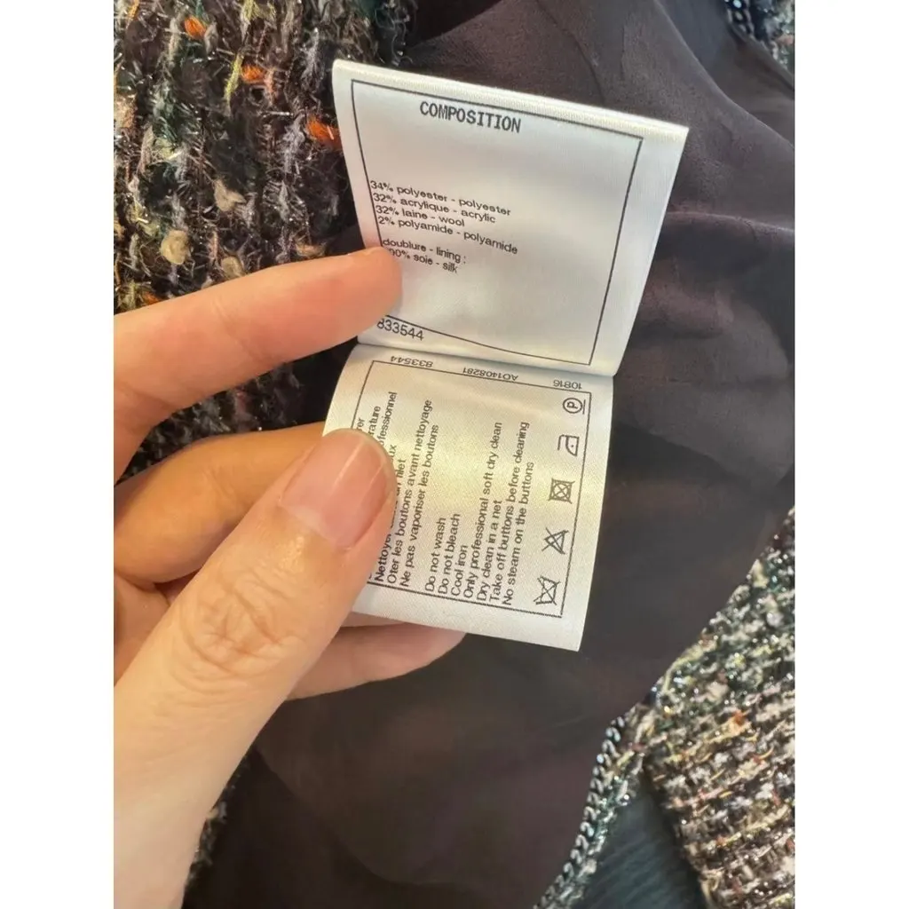Chanel La Petite Veste Noire Tweed Jacket MultiColor Tweed Very good - Model View