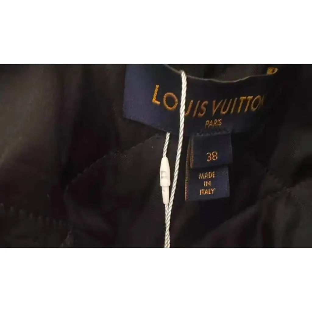 Louis Vuitton Wool Jacket MultiColor Wool Very good - Model View