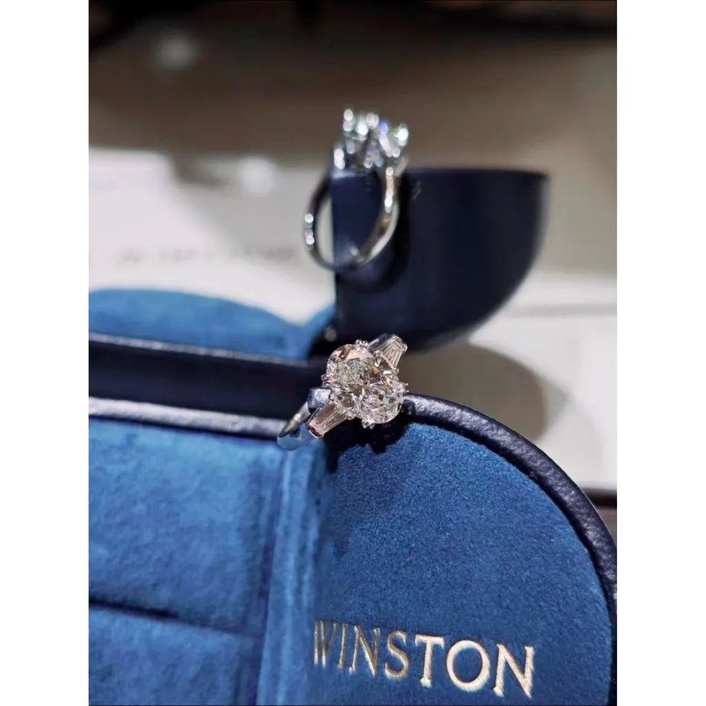 Harry Winston Ring MultiColor Very good - Inside View