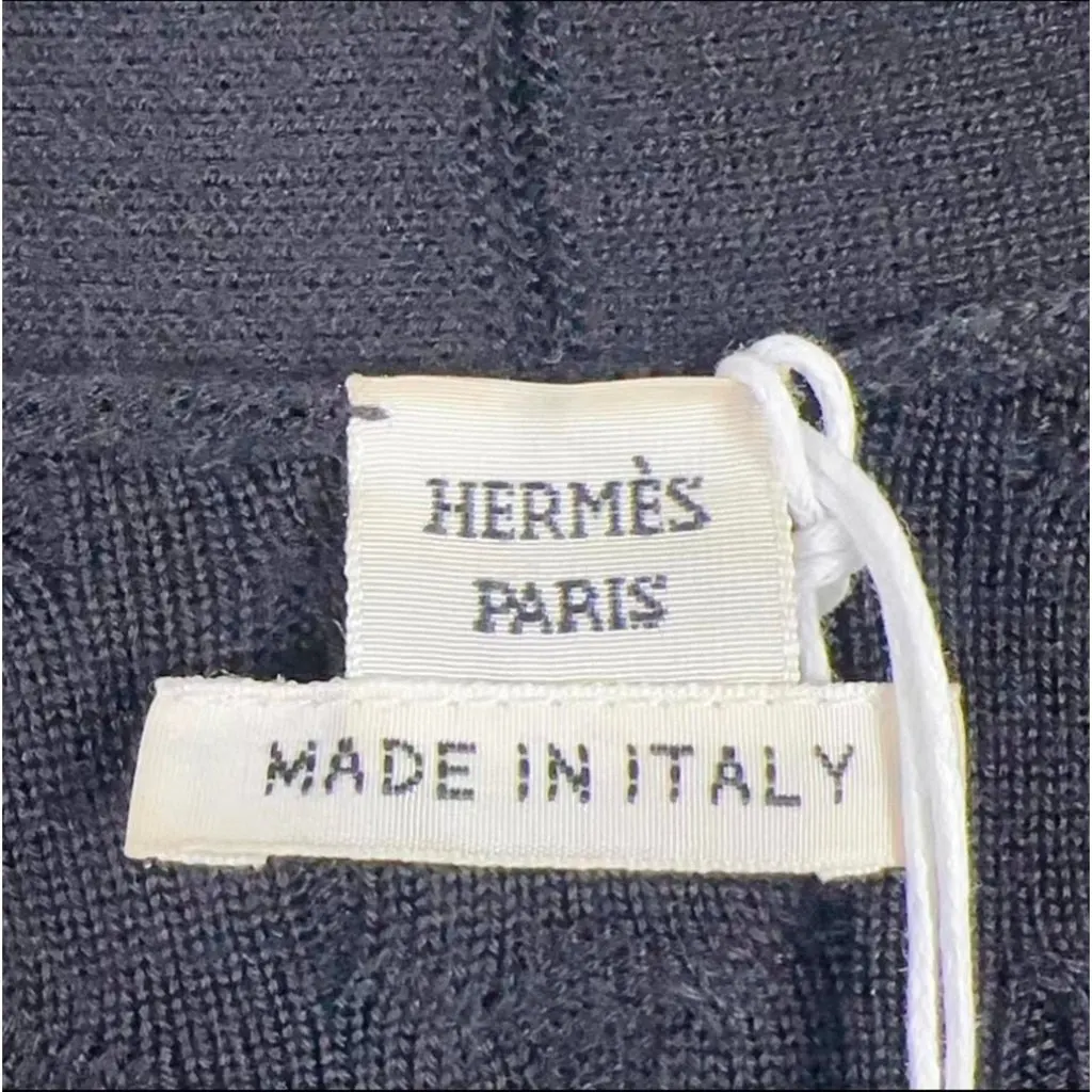 Hermes Black Cashmere Knitwear Black Cashmere Very good - Inside View
