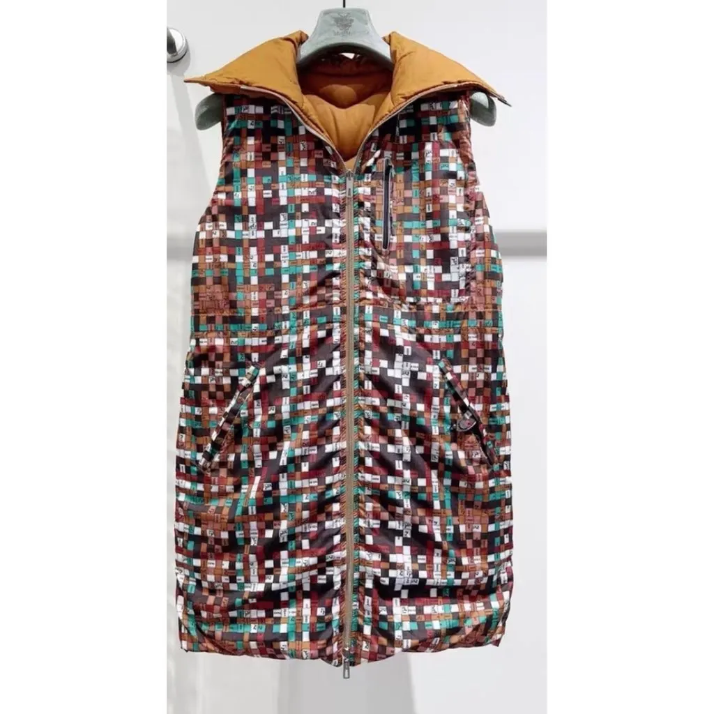 Hermes Polyamide Coat MultiColor Polyamide Never worn, with tag - Model View