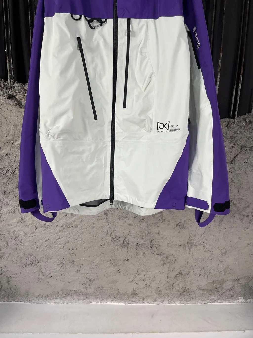 Burton AK457 Polyester Jacket MultiColor Polyester Very good - Model View