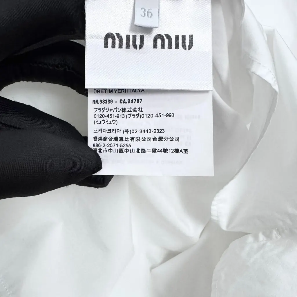Miu Miu SS26 Silk Top MultiColor Silk Very good - Model View