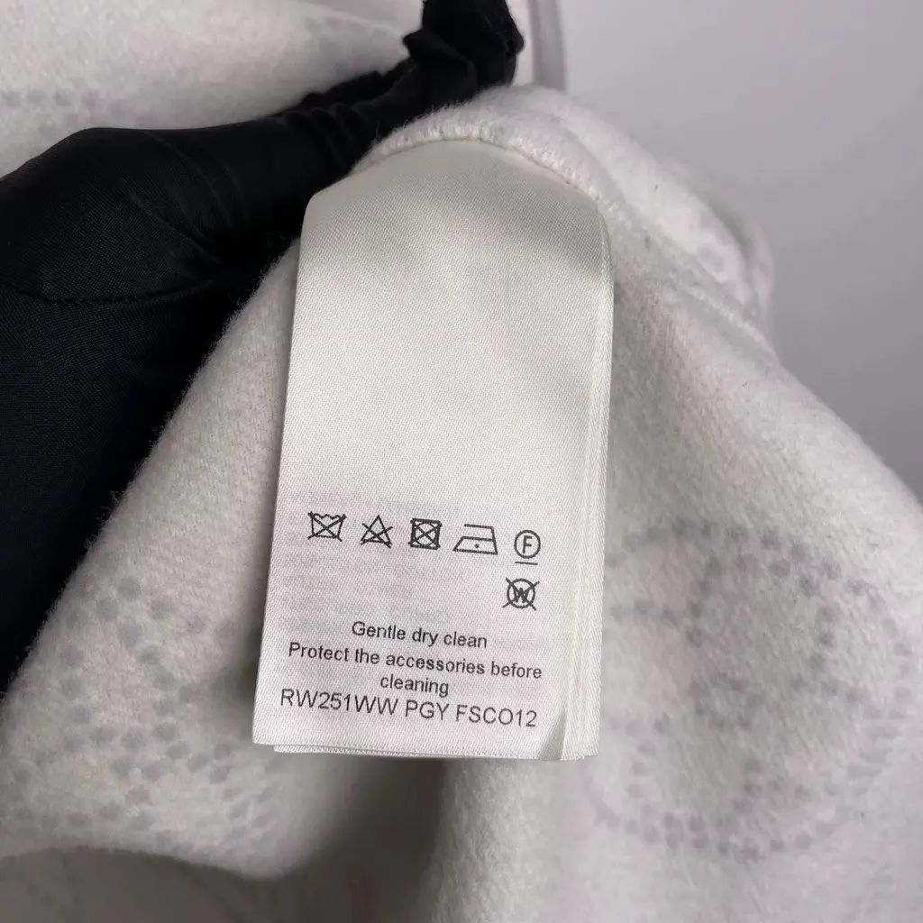 Louis Vuitton Cashmere Coat MultiColor Cashmere Good - Model View