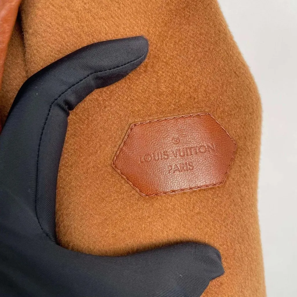 Louis Vuitton Wool Coat MultiColor Wool Good - Model View