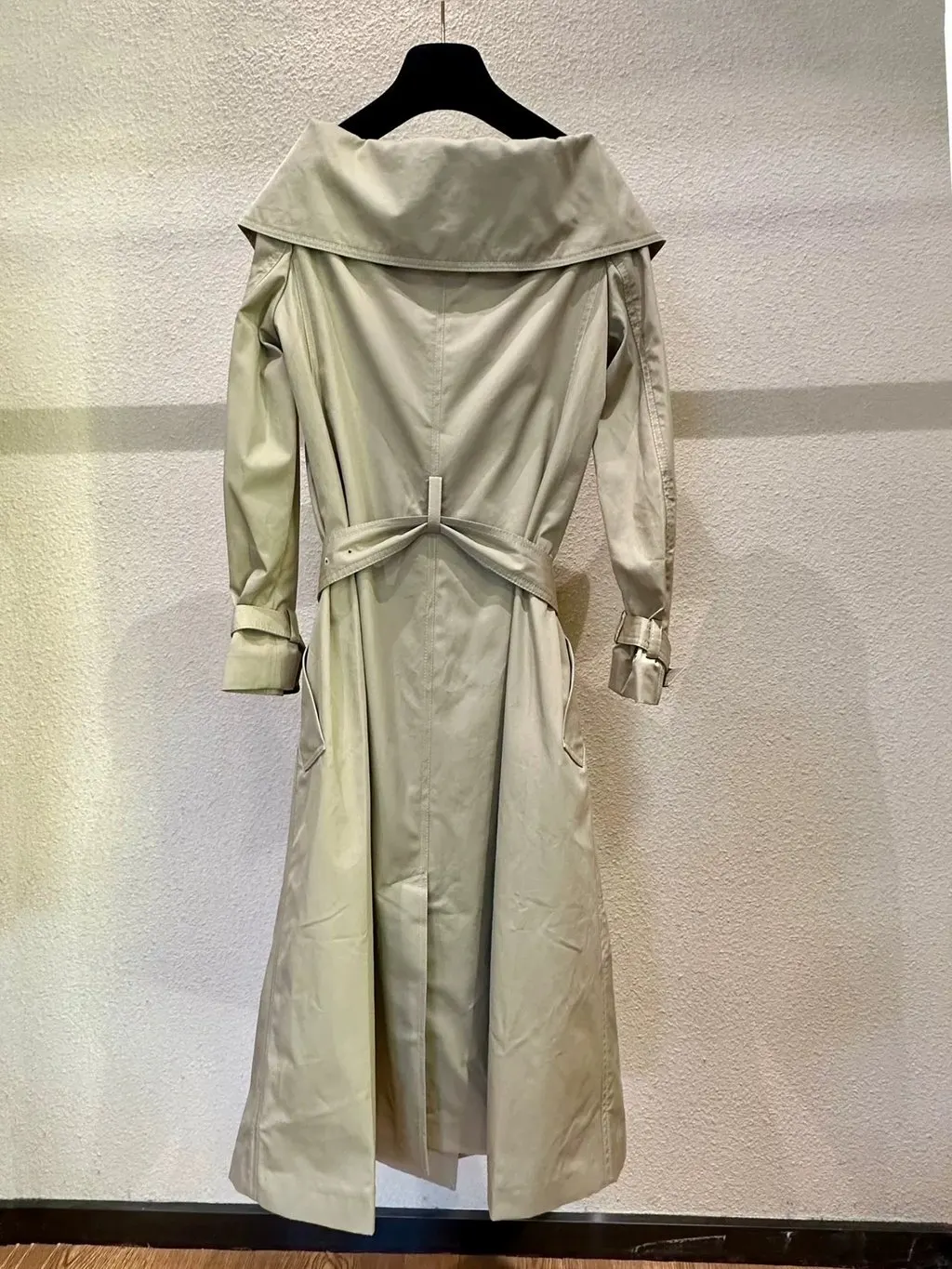 Dior Trench Coat MultiColor Never worn - Back View