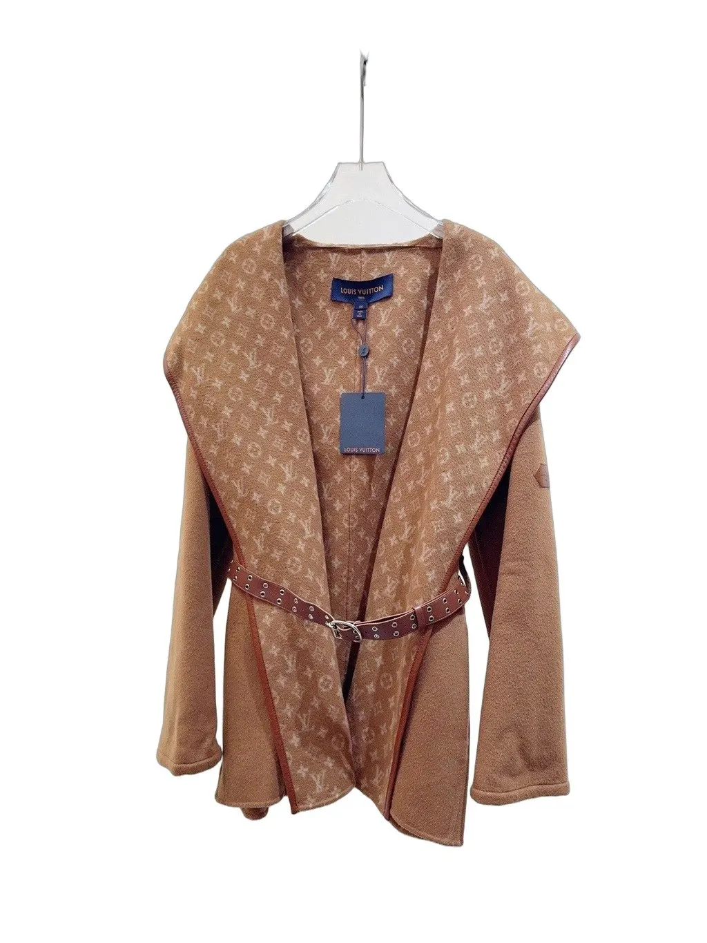 Louis Vuitton Camel Wool Coat Camel Wool Never worn, with tag - Front View
