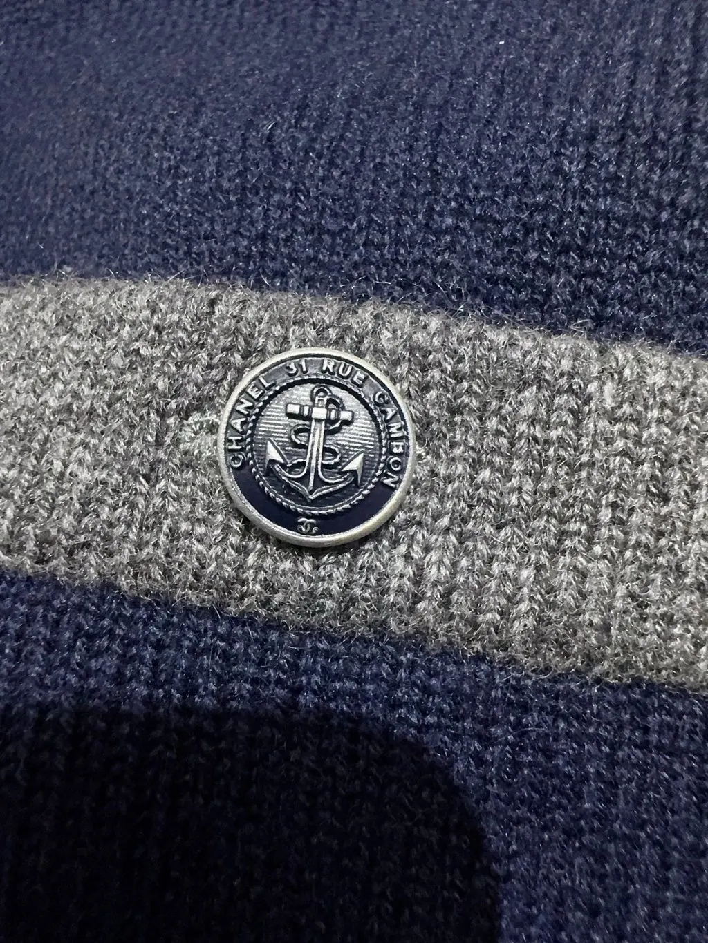 Chanel Navy Cashmere Knitwear Navy Cashmere Never worn, with tag - Inside View
